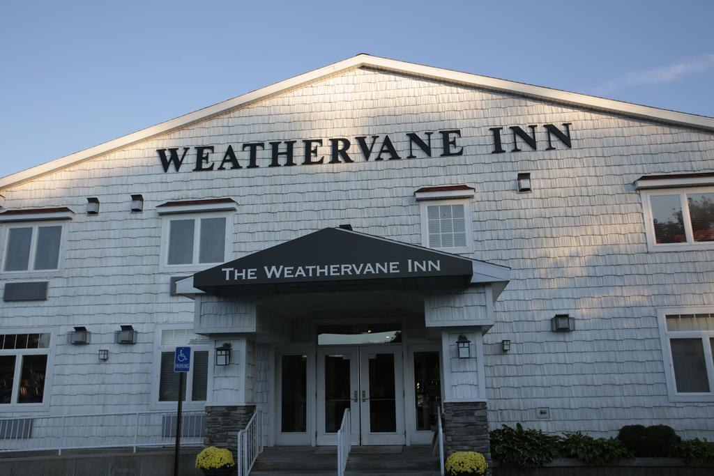 Weathervane Inn Montague Exteriör bild